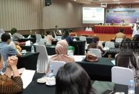 Suasana Bimtek Kefarmasian yang diselenggarakan Dinkes Kutai Timur, Royal Victoria Sangatta, Senin (02/11/2021). (foto:Istimewa)