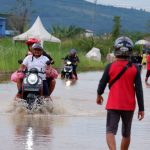 AJKT Salurkan Bantuan Hari Kedua Banjir Sangatta