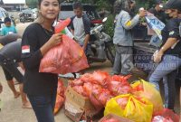 Dari Samarinda, FBB Kalimantan Gandeng AJKT Salurkan Bantuan Korban Banjir Sangatta