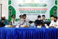 Bupati Kutai Timur, Ardiansyah Sulaiman didampingi Pj Sekda Kutim membuka jalannya Training Center untuk Kafilah Kutim.(foto: /istimewa)