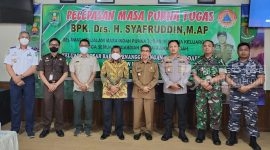 Foto bersama saat Acara Pelepasan Kalak BPBD Kutim (08/06/2022). (foto: /istimewa)