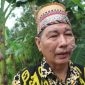 Anggota DPRD Kutai Timur, Arang Jau saat diwawancarai seusai mengikuti peresmian Gedung Asrama Miau Baru (02/11/2022). (foto: istimewa/)