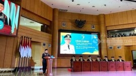 Bupati Kutai Timur, Ardiansyah Sulaiman saat Orasi Ilmiah.(foto:/istimewa)