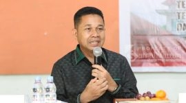 Ketua DPRD Kutai TImur, Joni,S.Sos saat sosialisasikan Perda No 1 Tahun 2022.(/ist)