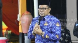 Wakil Bupati Kutai Timur, Kasmidi Bulang saat memberikan sambutan pada acara Buka Puasa Bersama yang diasadakan oleh Lipan Sangatta. (*/ist)