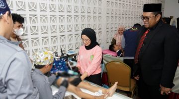 Wabup Kasmidi Apresiasi Khitanan Massal oleh Hijabers Community Kutai Timur
