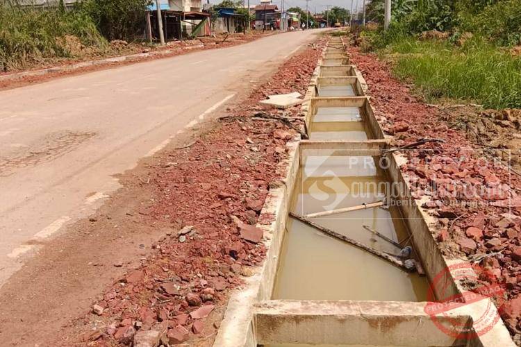 Masih menggenang, proyek pengerjaan sistem drainase di Jalan Kabo Jaya capai 55 persen.