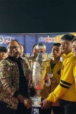 Raih Juara 1 Nasional, Kasmidi Bulang Apresiasi Tim Suratin U-13, Bukti Potensi Talenta Daerah